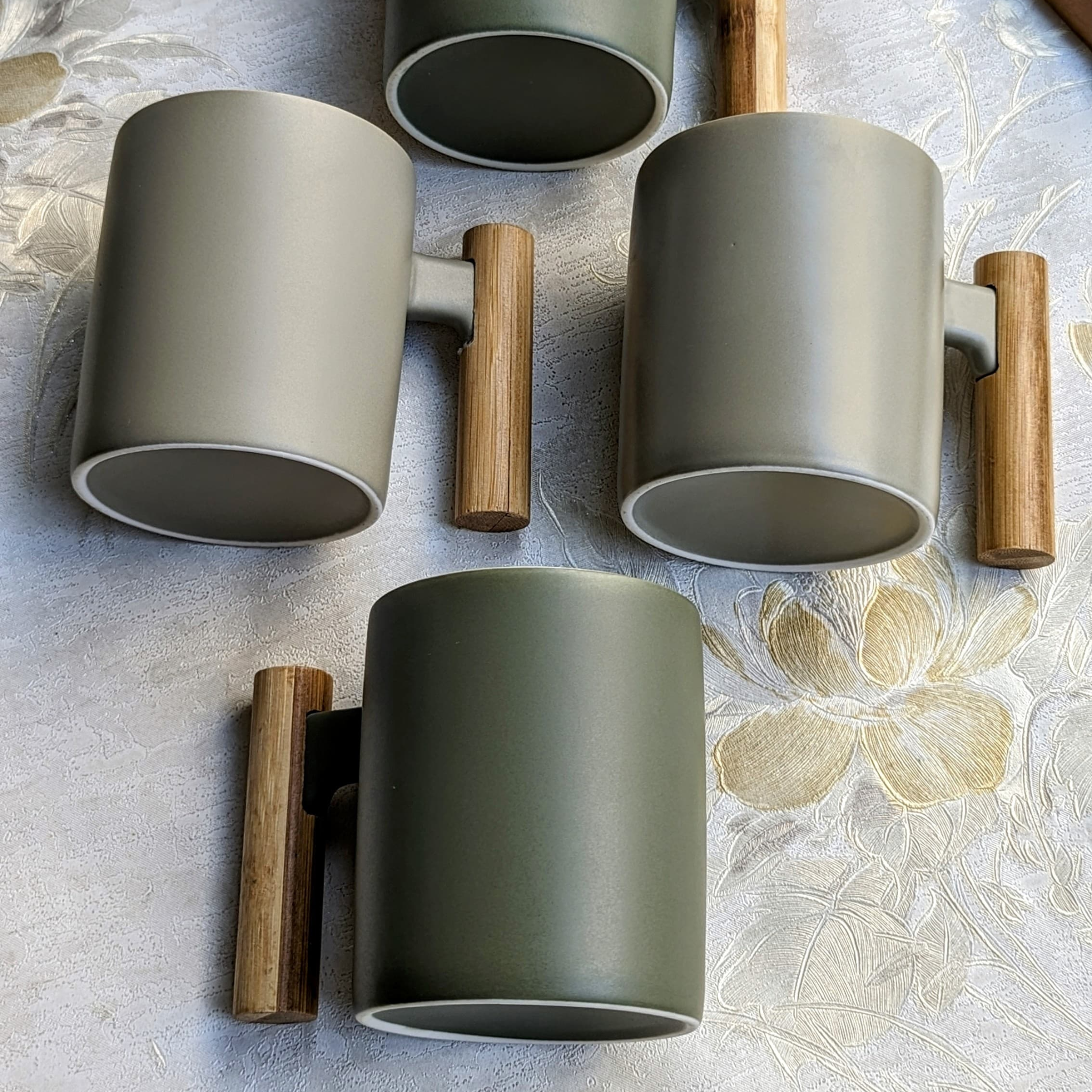 Ceramic Mug with Wooden Handle - Set of 4