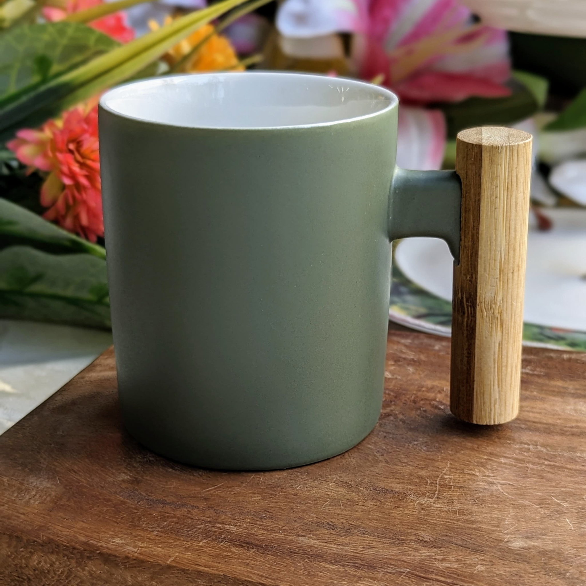 Ceramic Mug with Wooden Handle - Set of 4