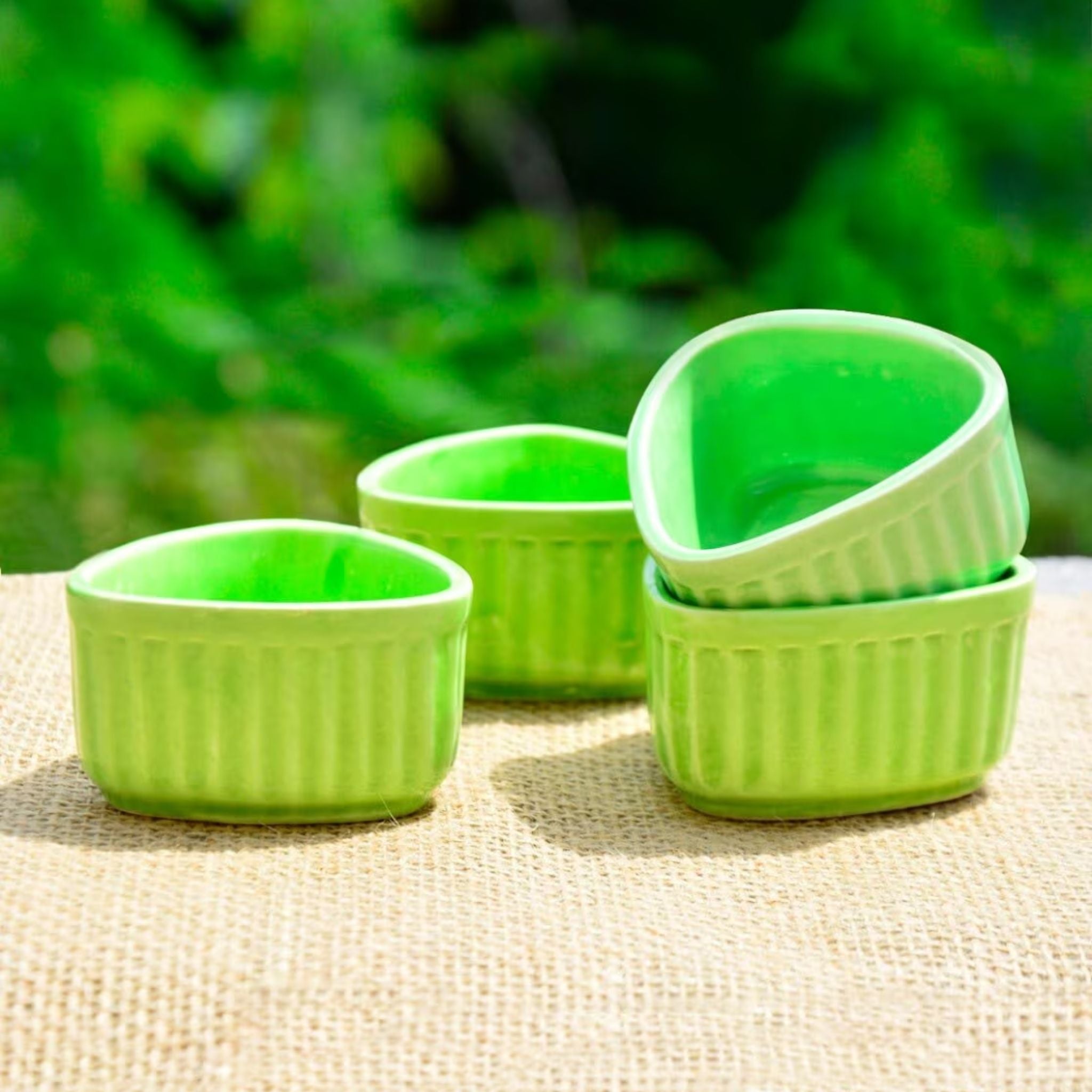 Fluted Triangle Dip Bowl - Set of 4