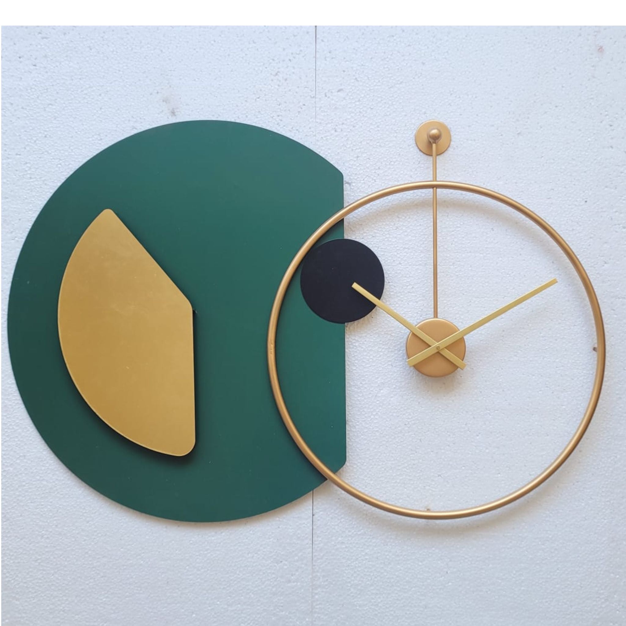 Spiffy Wall Clock