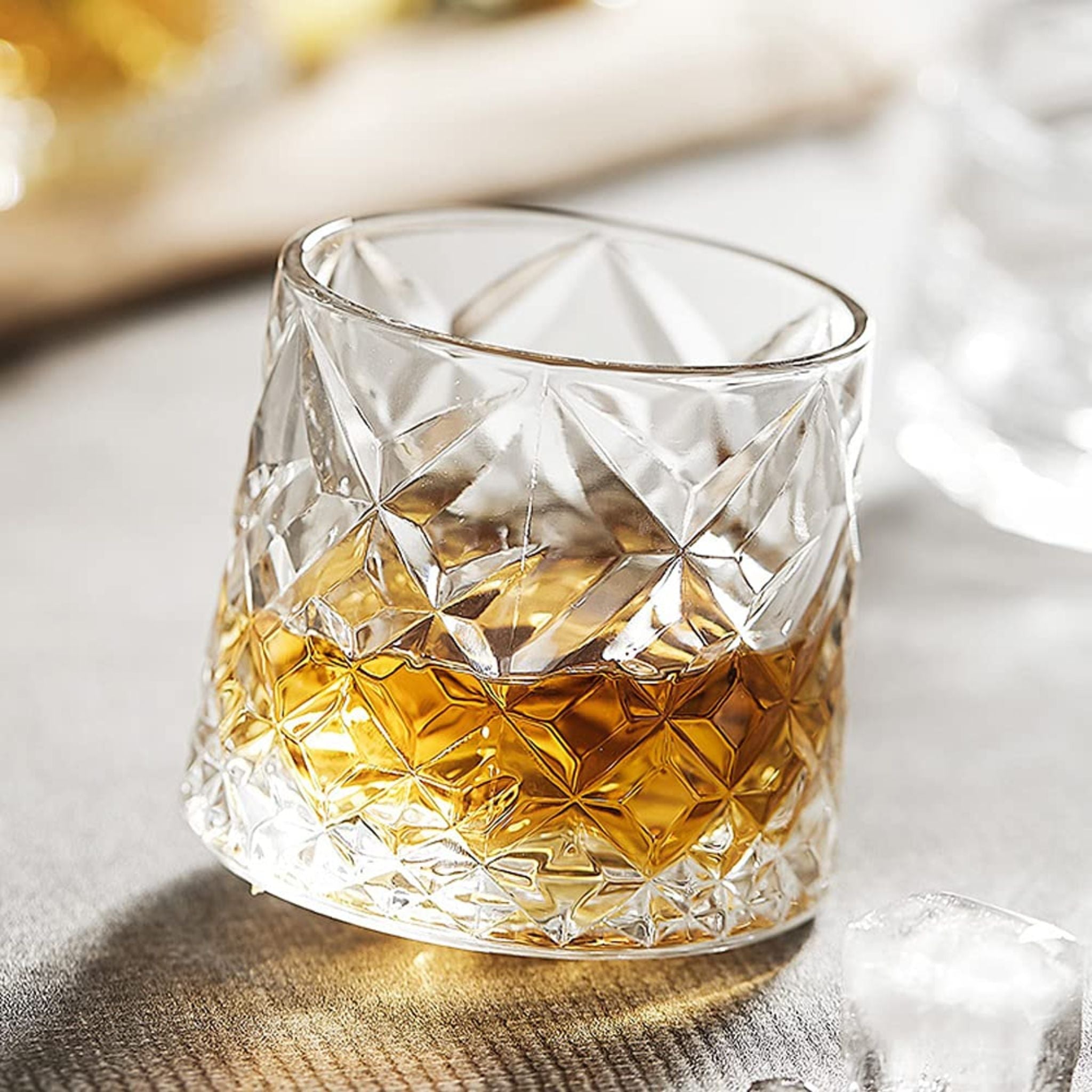 Diamond Pattern Whiskey Glass - Set of 4