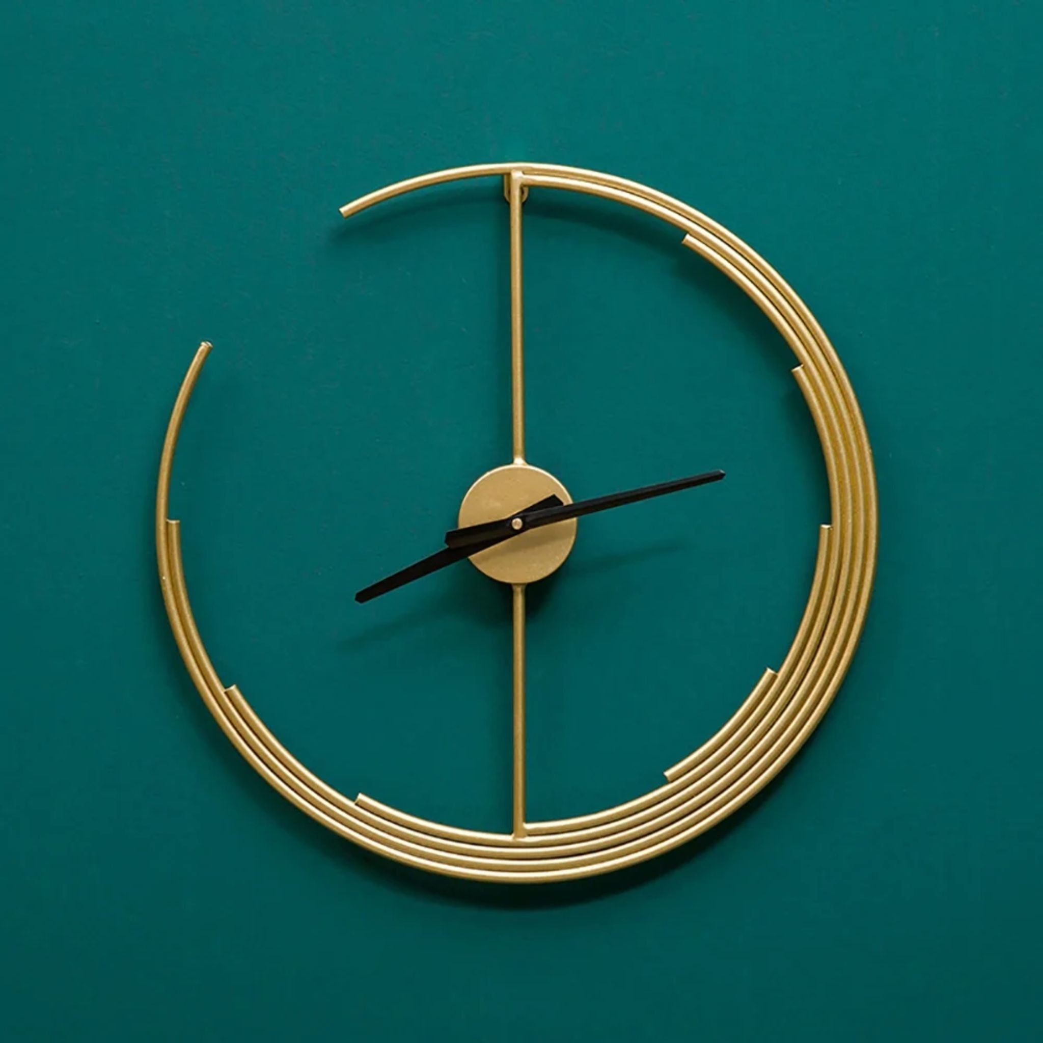 Golden Crescent Style Metal Wall Clock